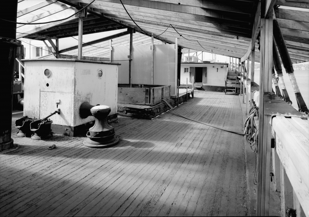 photograph main deck lumber schooner wawona