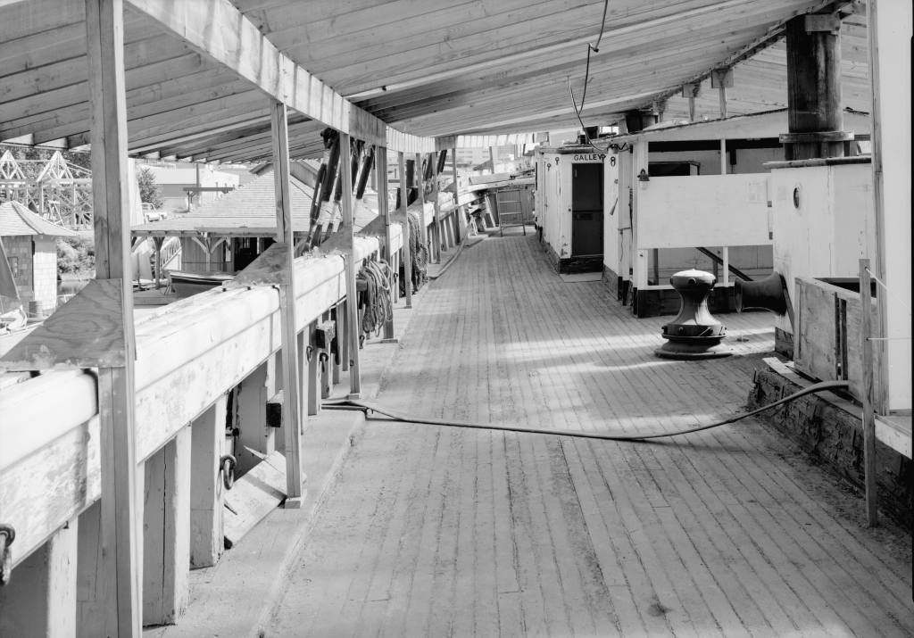 photograph main deck mizzen mast lumber schooner Wawona